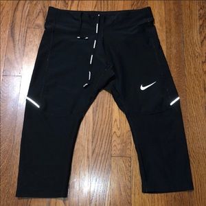 Nike crop leggings